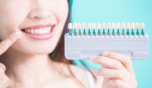 前歯のホワイトスポットが恥ずかしい！原因と削らない治療法・予防策を解説